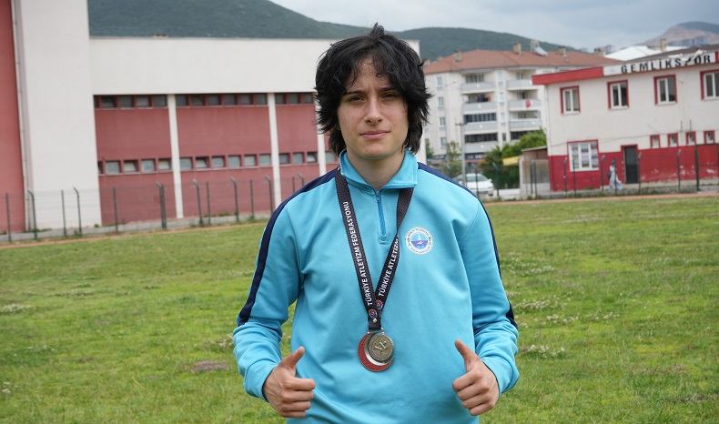 Gemlikli Beyzanur milli takımda