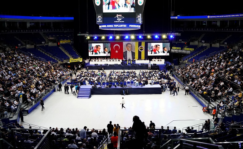 Fenerbahçe’nin borcu: 7 milyar 686 milyon TL