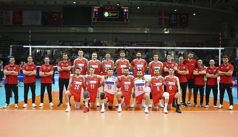 A Milli Erkek Voleybol Takımı’nın yarı finalde rakibi Çekya