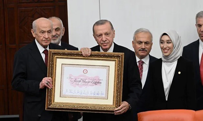 Cumhurbaşkanı Erdoğan, Meclis’te yemin etti