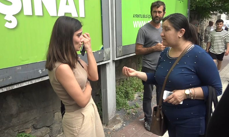 Sınava geç kaldı, gözyaşlarını tutamadı