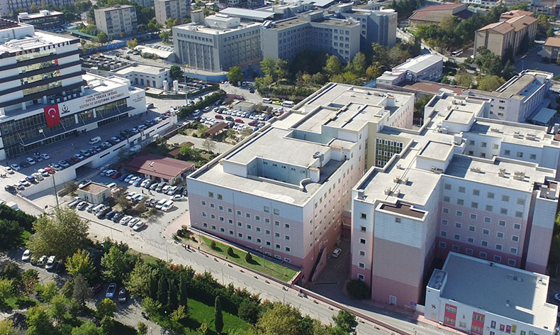 Bursa’da dayısının böbreği ile hayata tutundu