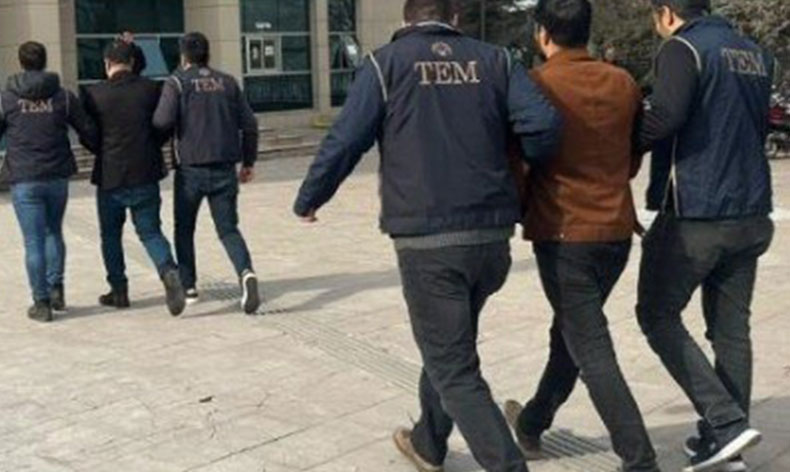 Denizli’de 2 FETÖ üyesi yakalandı