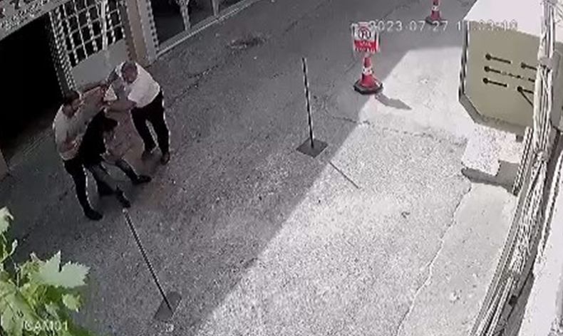 Yakaladığı hırsızlık şüphelisini dövdü