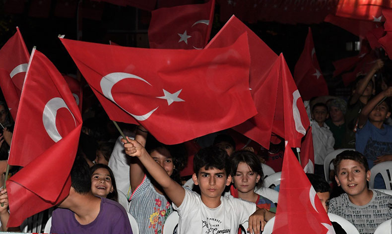 15 Temmuz’da Osmangazi tek yürek oldu