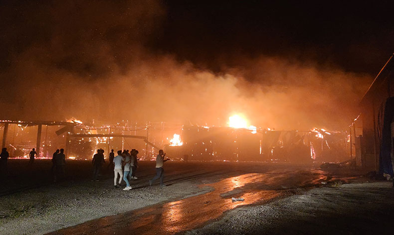 Van’da korkutan yangın