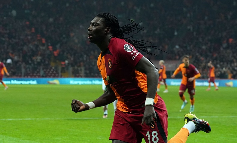 Bafetimbi Gomis’ten Arda Güler mesajı
