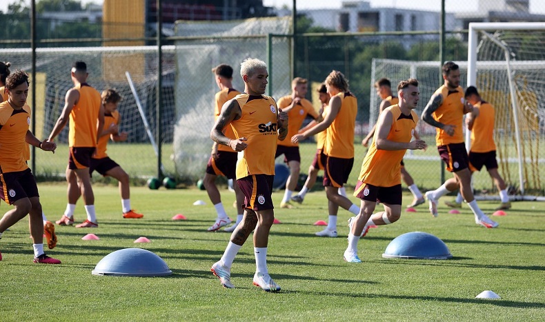 Galatasaray, yeni sezon hazırlıklarını sürdürdü