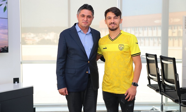 Aliağa FK, Somaspor’dan Oğuzhan Yıldırım’ı kadrosuna kattı