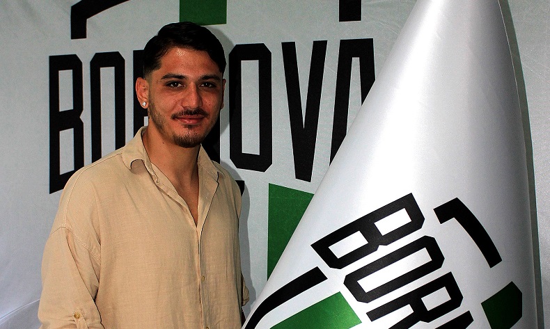 Bornova FK, iki takviye daha gerçekleştirdi