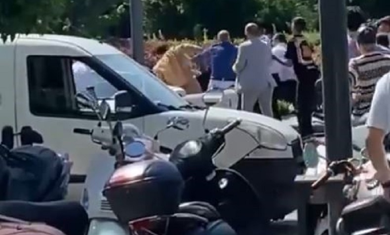 İtalyan şef Danilo Zanna restoranı önünde darp edildi