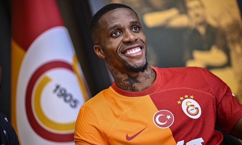 Wilfried Zaha: “Bu forma ile yüzde yüzümü sahada vereceğim”