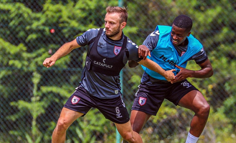 Samsunspor: 8 transfer, 15 ayrılık, 11 kadro dışı