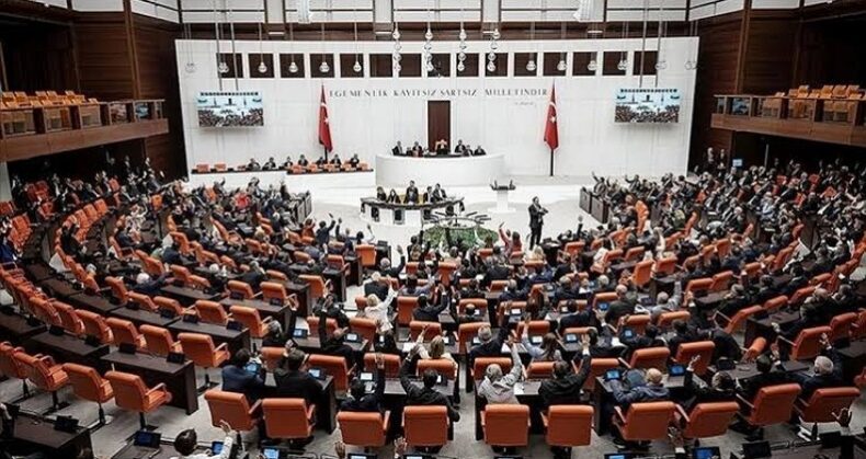 Emekliye müjde, Meclis’ten geçti