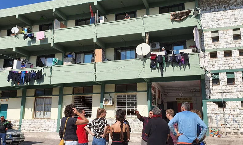 Lavrion Kampı’ndakiler tahliye edildi