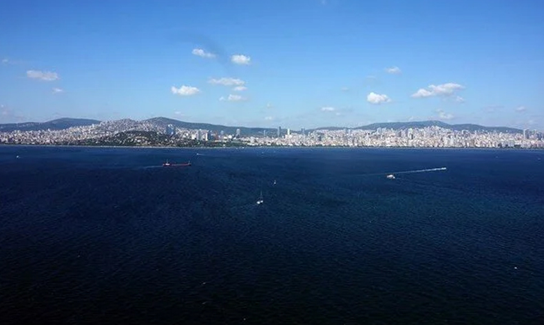 Marmara Denizi’nde tehlike çanları