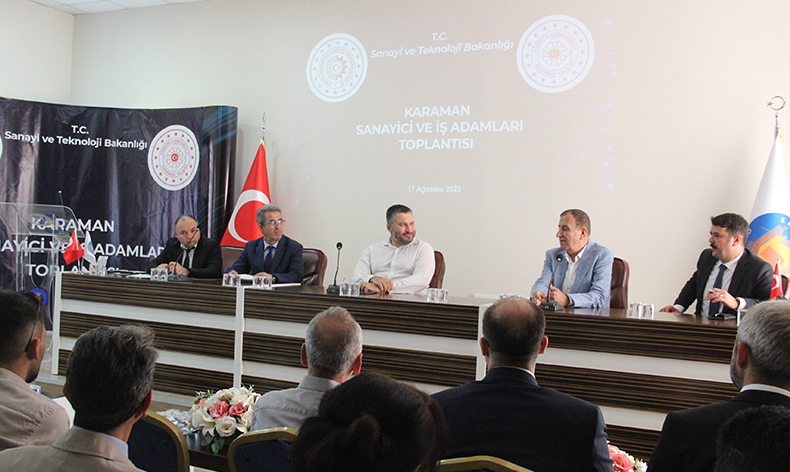 “Memleketin gerçek kahramanları sanayicilerdir”