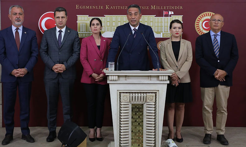 “Kapıya bakarak geri dönecektik”