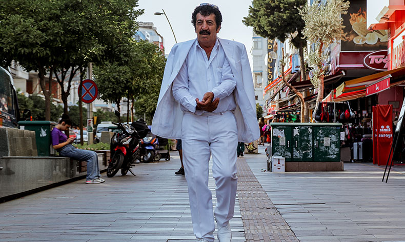 Sevenlerini duygulandıran benzerlik