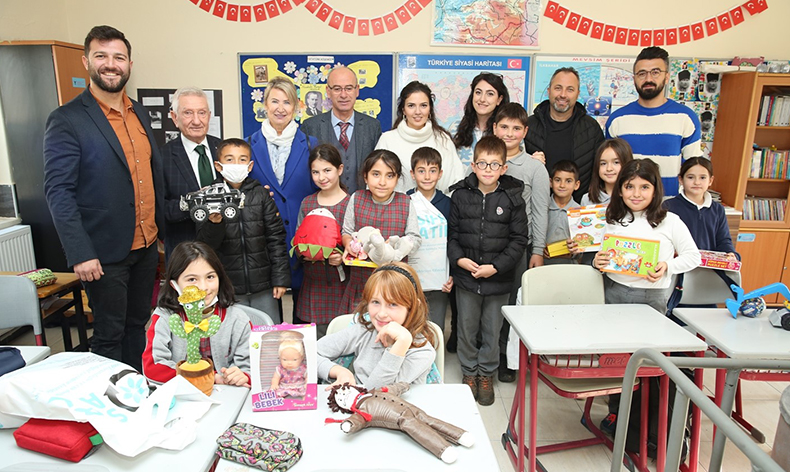 Nilüfer Oyuncak Evi gönüllülerden destek bekliyor