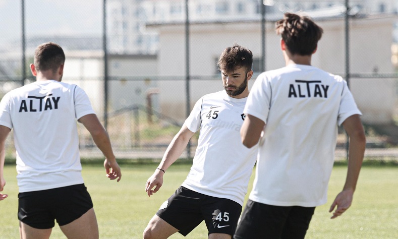 Altay, Afyon kampını tamamladı