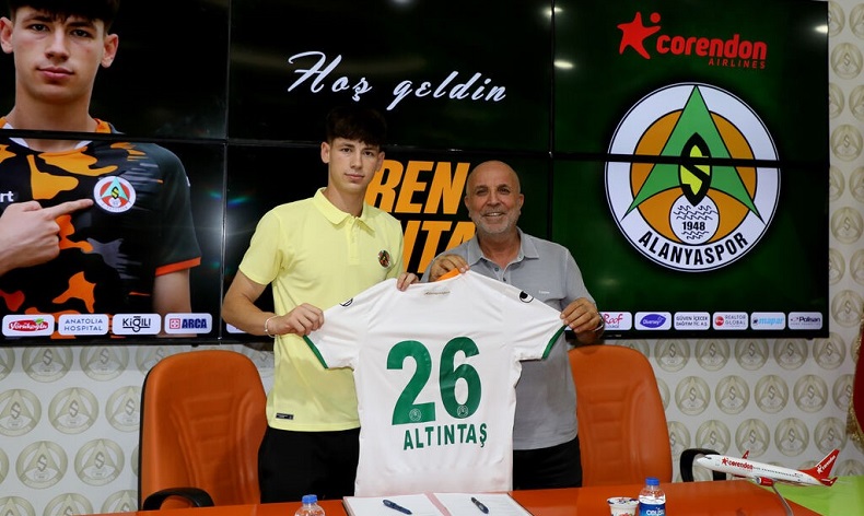 Alanyaspor, Eren Altıntaş’ı kadrosuna kattı