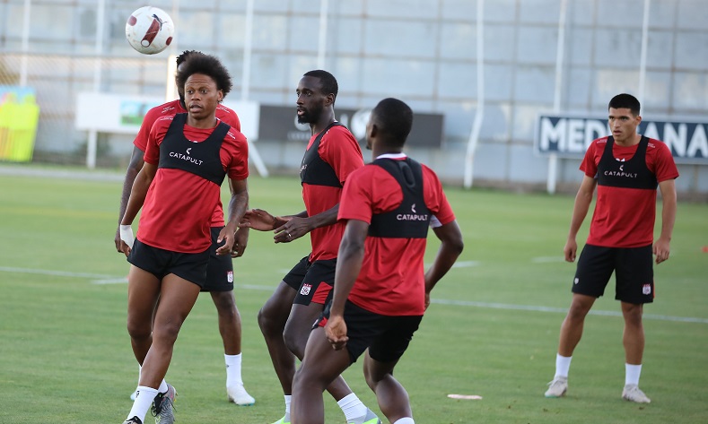 Sivasspor, Gaziantep FK maçına hazırlanıyor