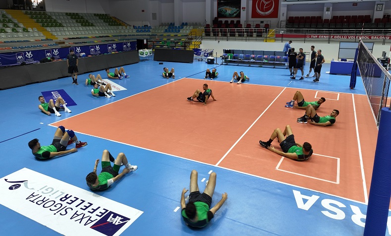 Bursa Büyükşehir Belediyespor çalışmalara başladı