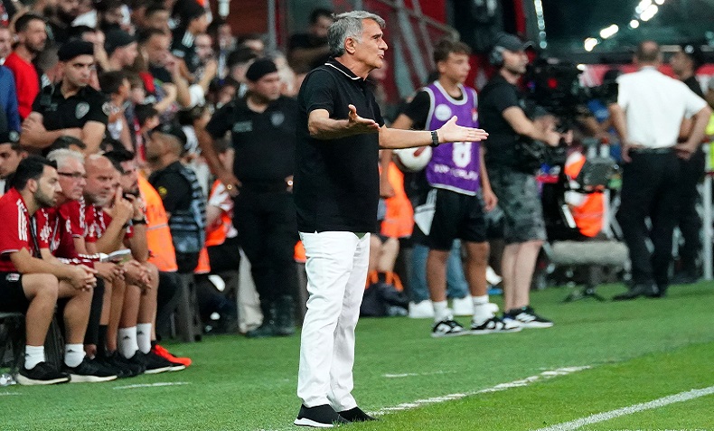 Beşiktaş Teknik Direktörü Şenol Güneş: “Bizim için iyi bir akşam oldu”