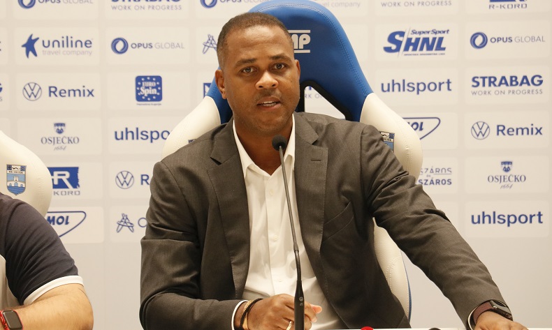 Y. Adana Demirspor Teknik Direktörü Patrick Kluivert: “Hedefimize ulaşmış olduk”