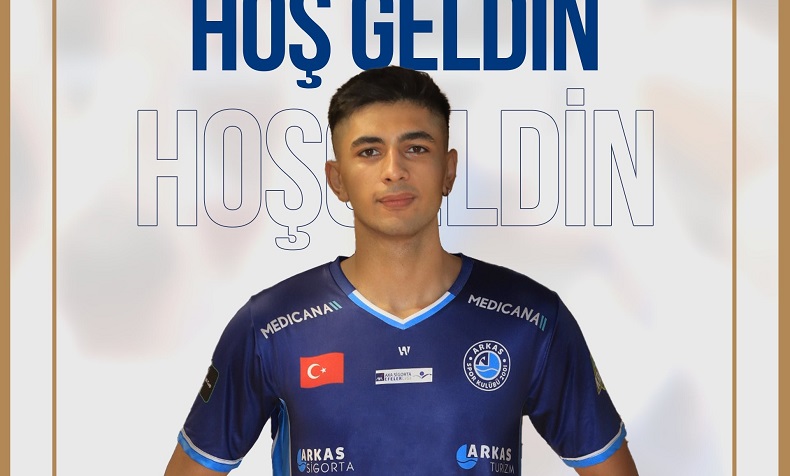 Arkas Spor, Ulaş Onur Topbaşlı’yı transfer etti