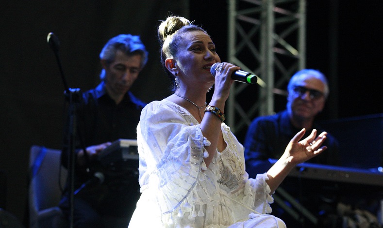 Orhangazi’de festivale Azerin ile muhteşem final