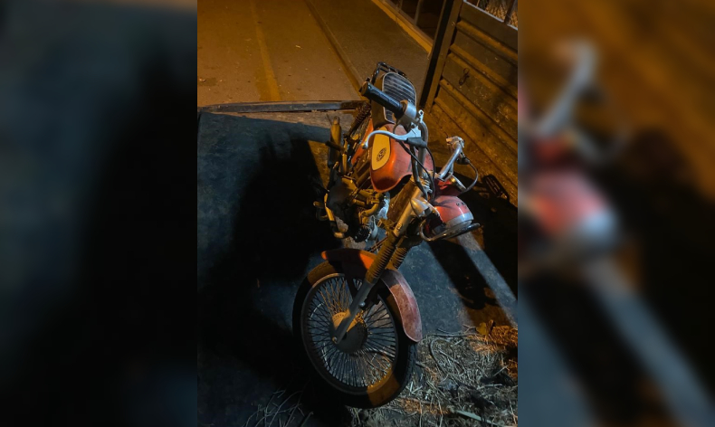Çaldıkları motosikleti satamadan yakalandılar
