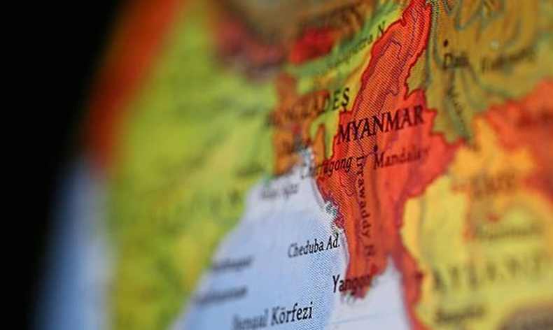 Myanmar’da toprak kayması