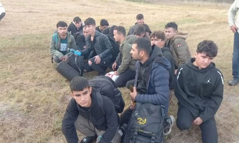 87 kaçak göçmen yakalandı