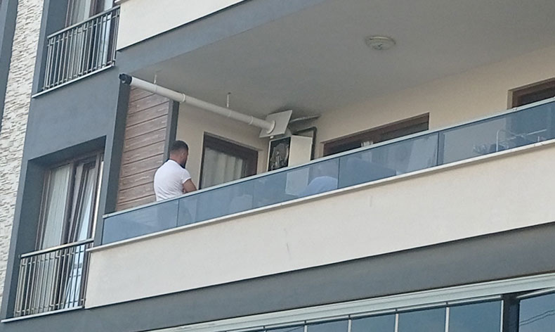 Kombi bomba gibi patladı