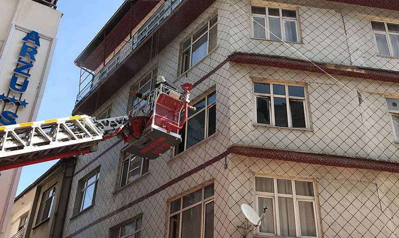 Elazığ’da otel yangını