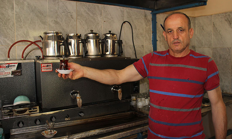 Çayla geçen çeyrek asır