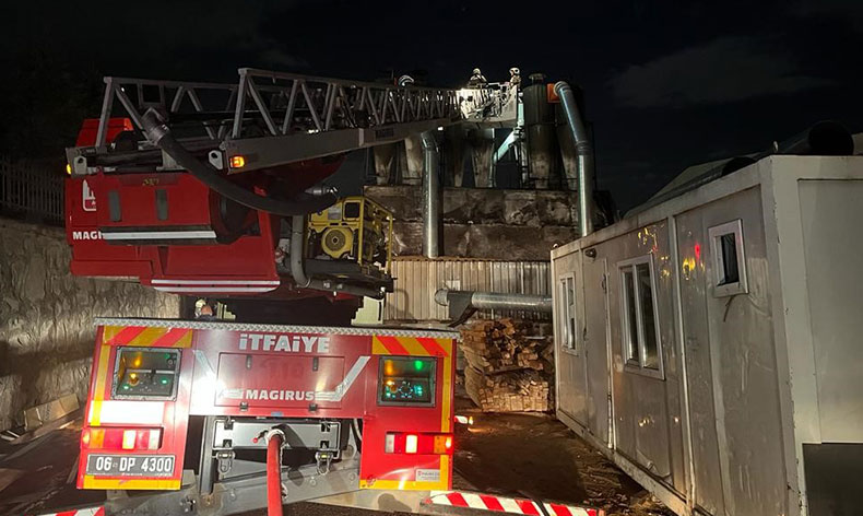 Ankara’da talaş fabrikasında yangın