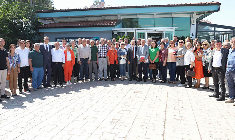 “Zor bir dönemi dayanışma içinde başarıyla geçirdik”