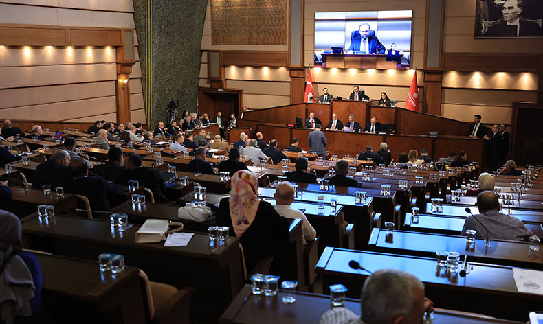 İstanbul’da suya yüzde 25 zam