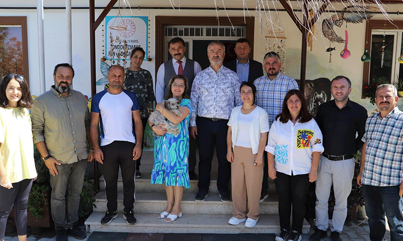 İlkokul öğrencileri için fen ve doğa okulu
