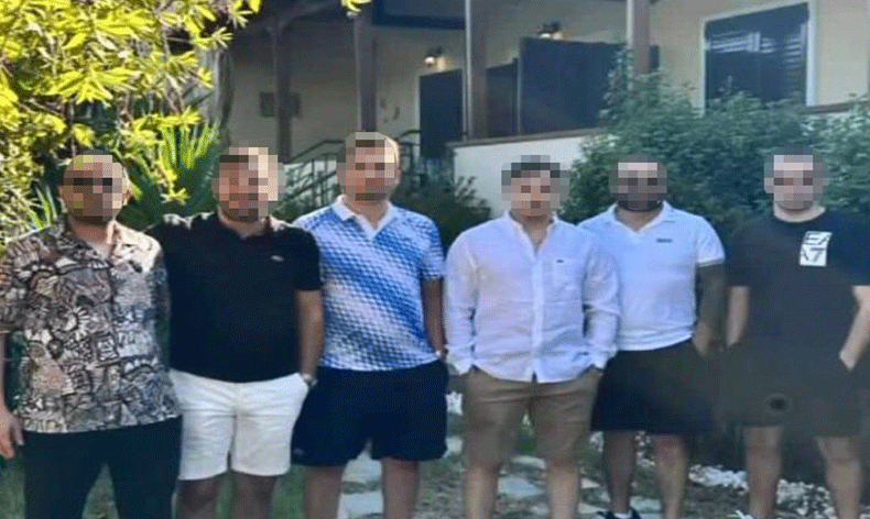 Yunanistan, esrarengiz mesajın peşinde