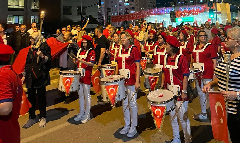 “100. Yılda Fener Alayı” Yürüyüşü