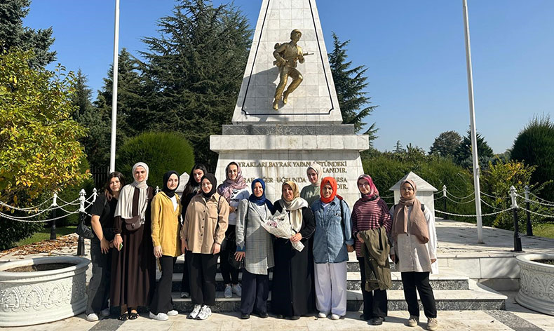 Şehit Furkan Kaplanbaba mezarı başında anıldı