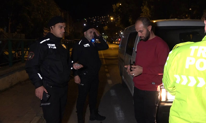 Bursa’da metruk bina ve ara sokak operasyonu