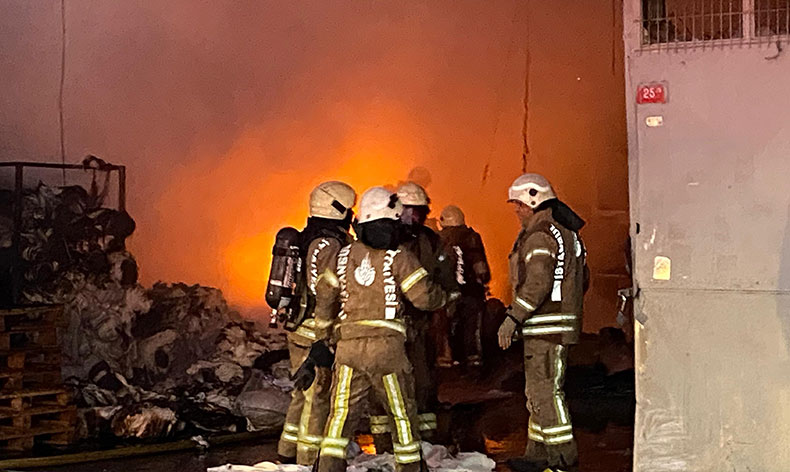 Bahçelievler’de korkutan yangın