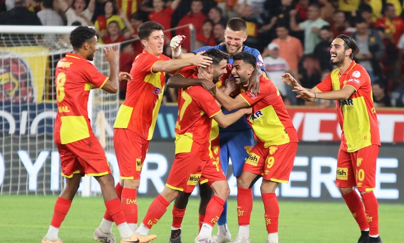 Göztepe yükselişe geçti