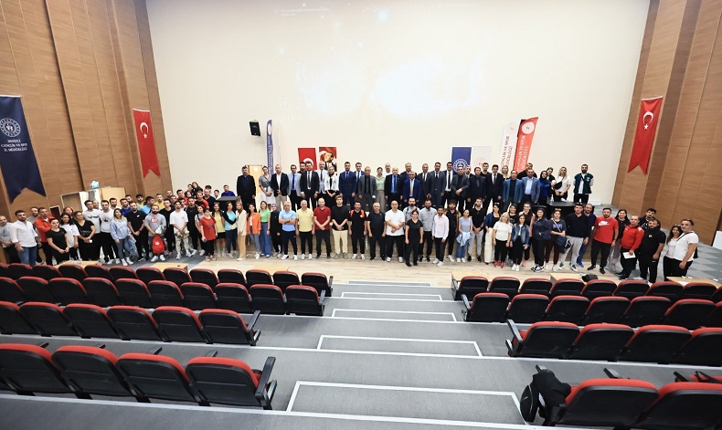 Denizli’de antrenörler yeni sezona hazır