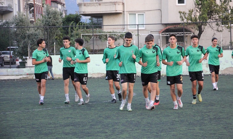Denizlispor U17, Bandırma’ya 3 puan için gitti